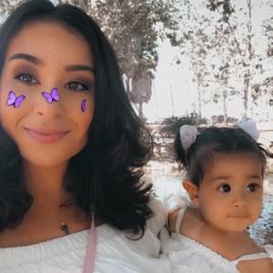 Meet your Posher, Emely